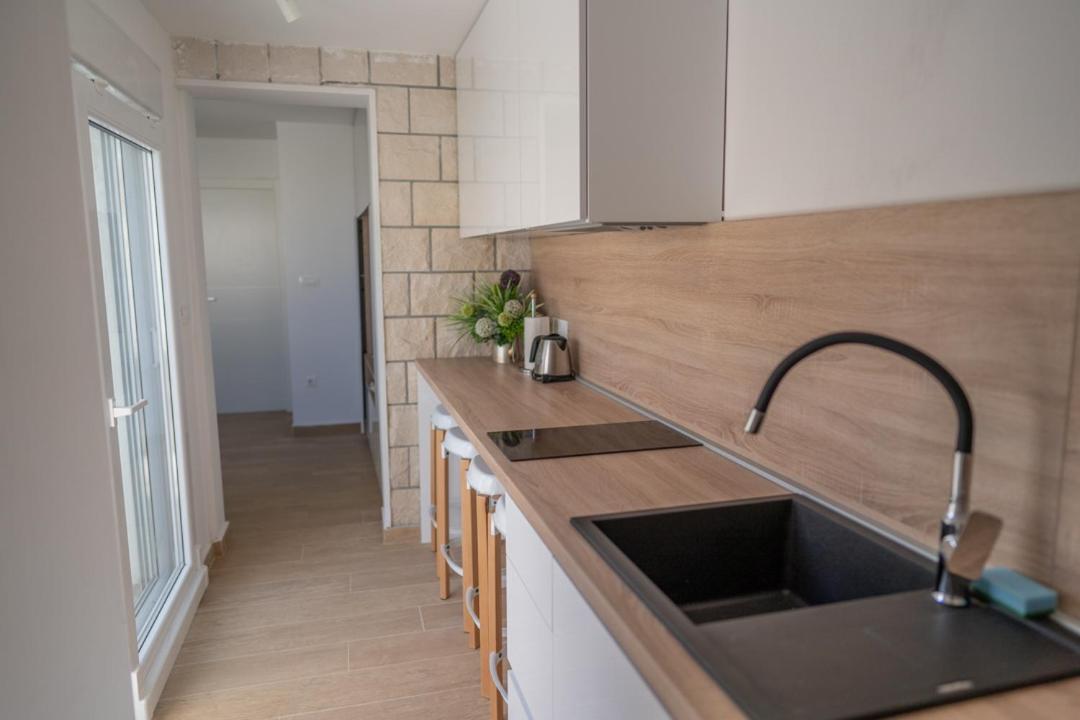 Apartment Portolan Дубровник Екстериор снимка